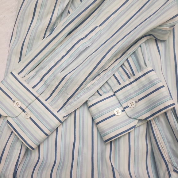 Large Express Design Studio button down stripe - Picture 8 of 11
